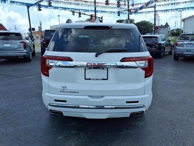 2023 GMC Acadia Denali