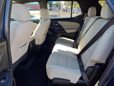 2022 Chevrolet Traverse LS