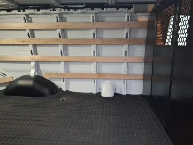 2024 GMC Savana Cargo 2500 Work Van