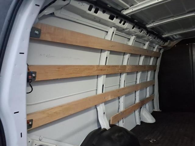 2024 GMC Savana Cargo 2500 Work Van