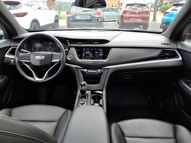 2024 Cadillac XT6 Luxury