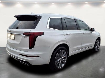 2024 Cadillac XT6 Premium Luxury