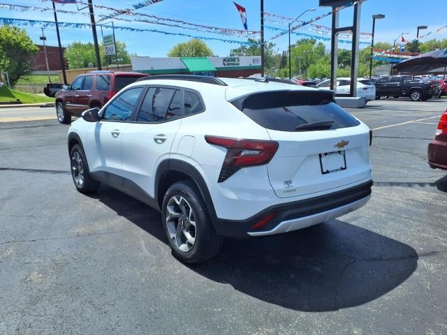 2024 Chevrolet Trax LT
