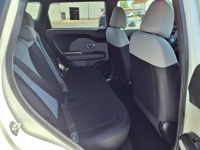 2017 Kia Soul Base